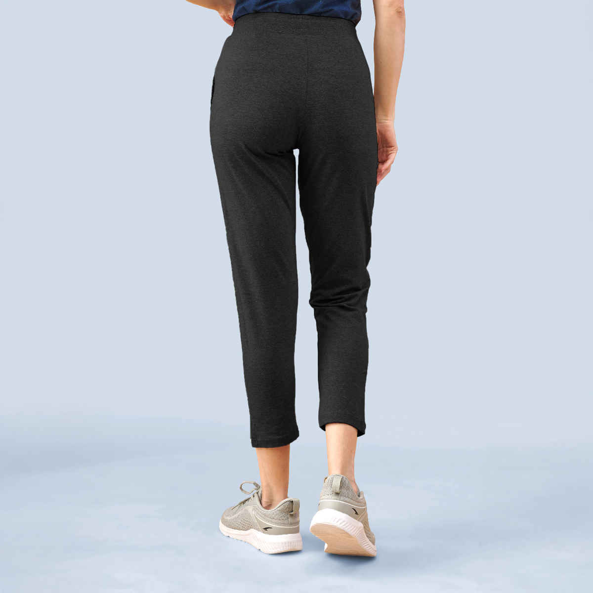 Lyra Women's Track Pant | Black Melange - S
