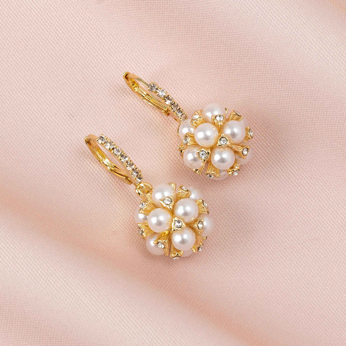 Beautynx Pearl Blossom Ball Earrings | Gold | BNX-EAR-0062