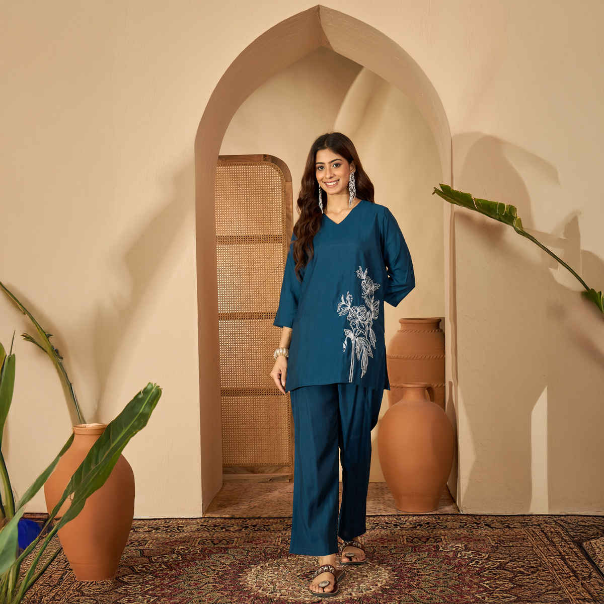 Bandia Women's Silk Blend Embroidered Coord Set | Navy Blue - L