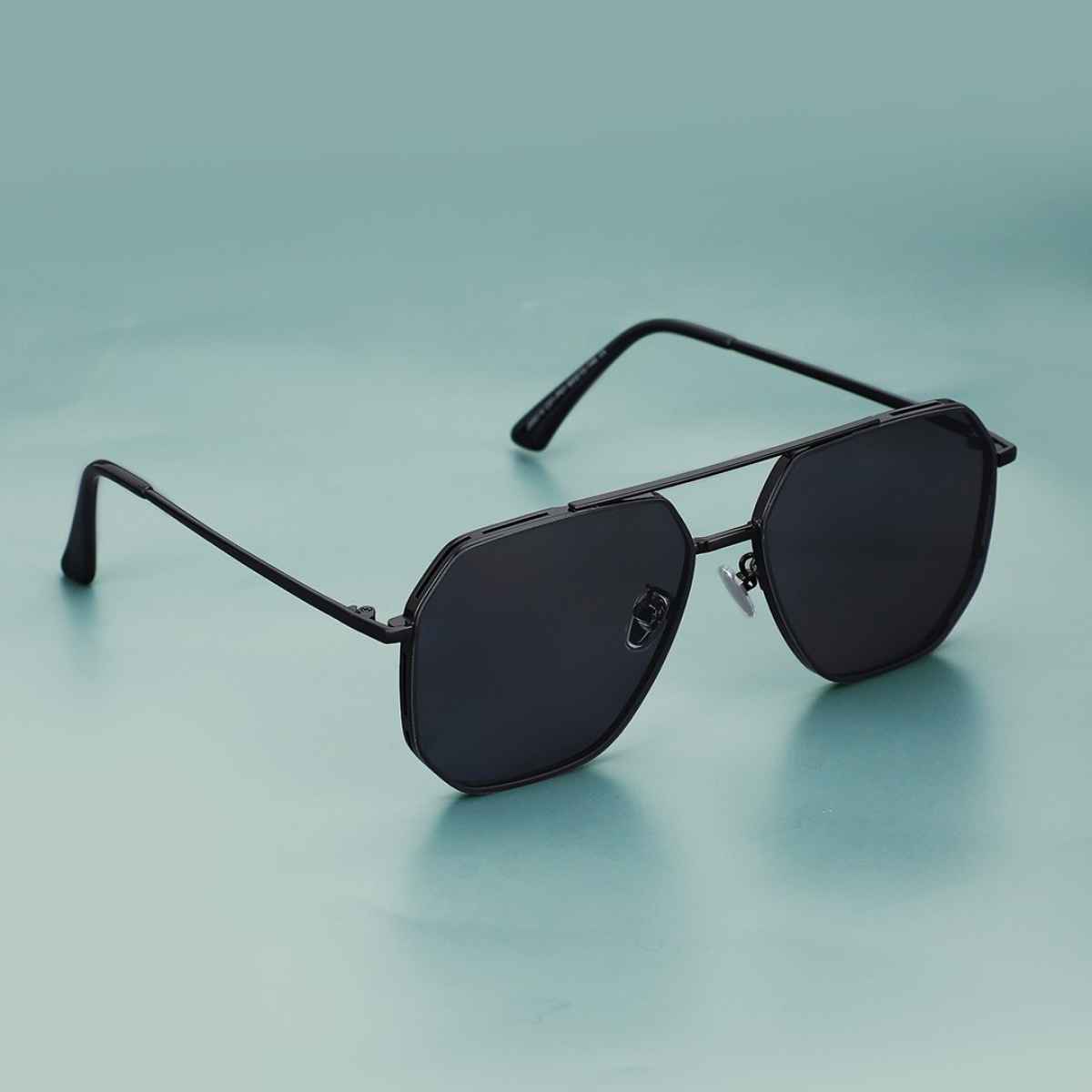 Carlton London Premium Men Polarised & UV Protected Lens Rectangle Sunglasses - CLSM134