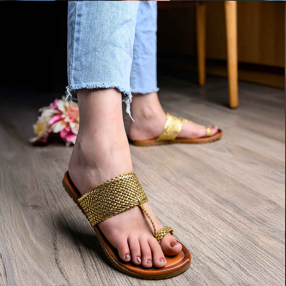 Shoetopia Women Golden Flats | UK 6