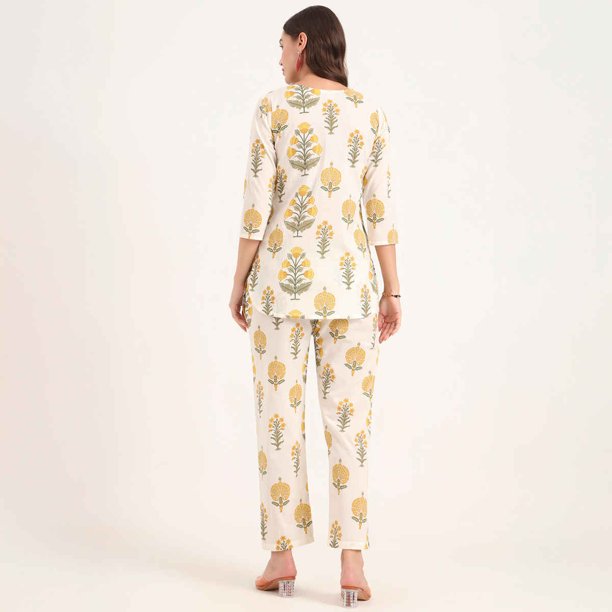 Divena Women's Cotton Floral Printed Night Suits | DK0288 | Cream - XL