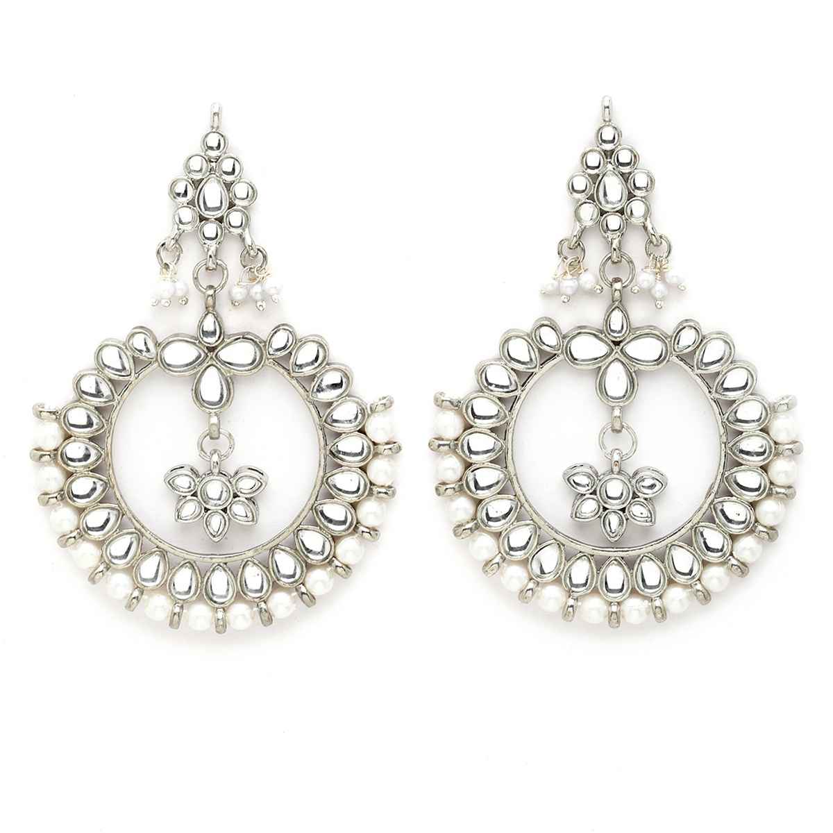 Karatcart Women's Oxidised Earrings Silver One Size | 33014997