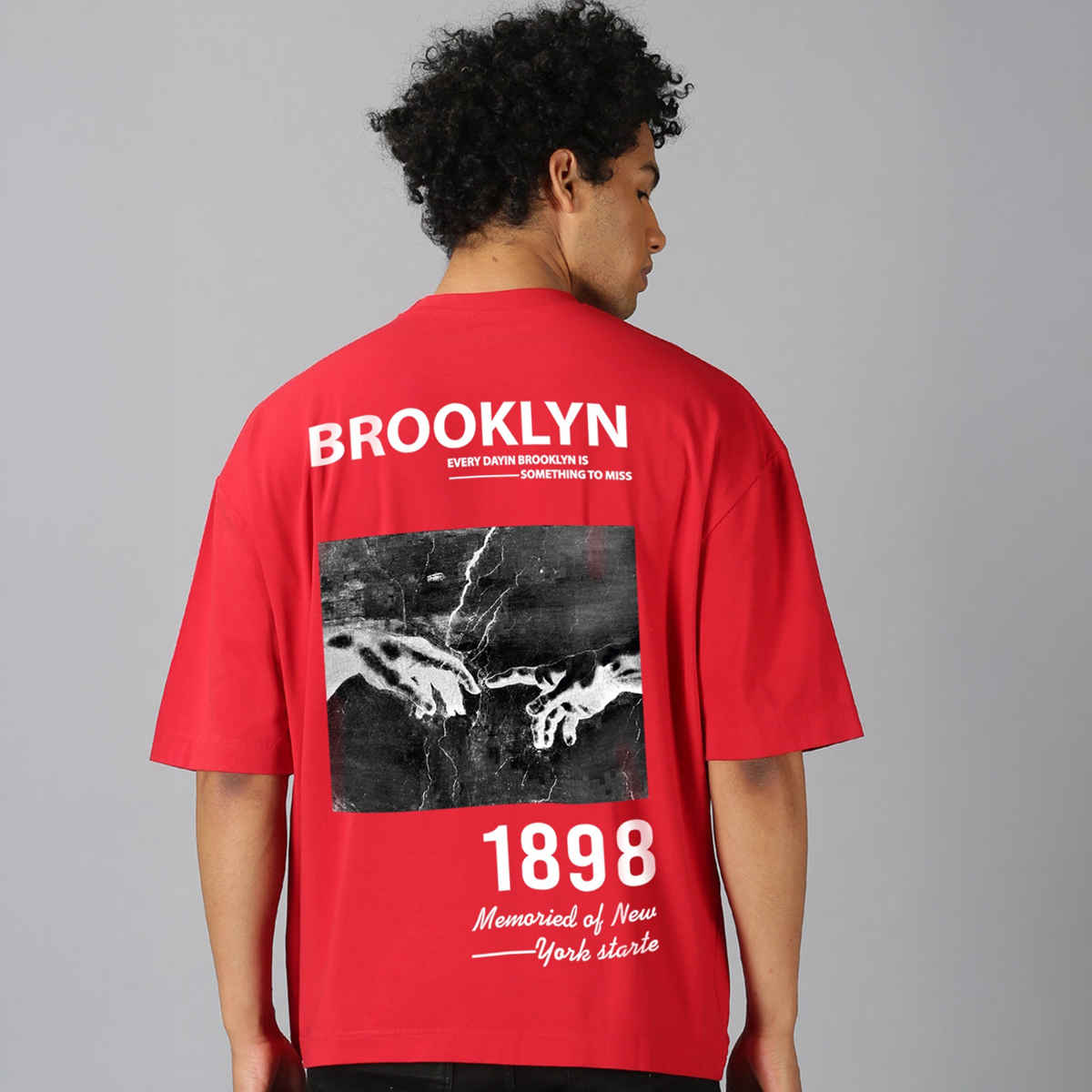 De Tees Men's Oversize T-shirt | M-OST-RED-BROOKYLN | Red - L