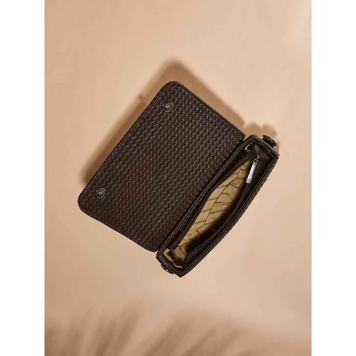 Fargo Women's Sling Bag | Brown