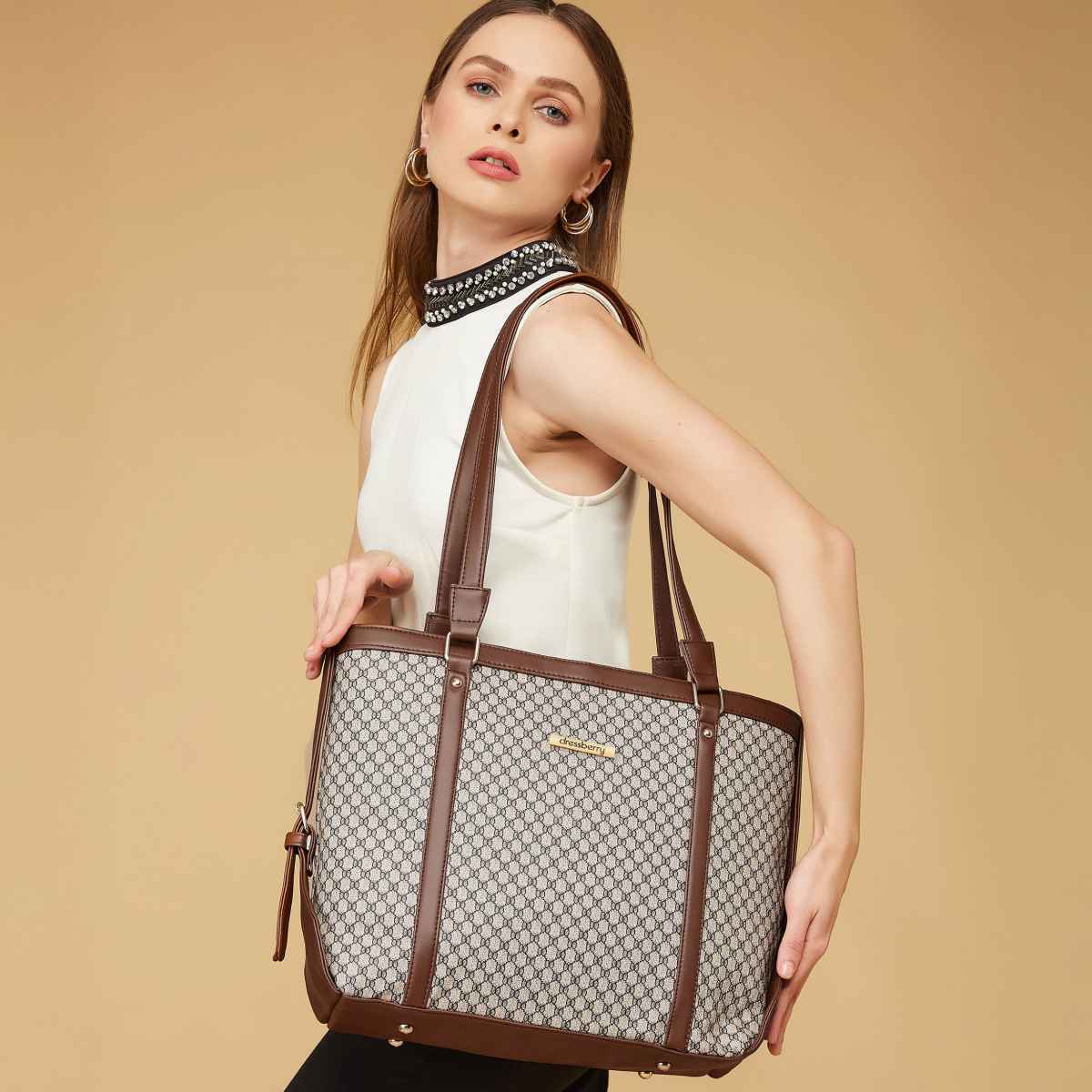 Fargo Women's Classic Handbag | Brown