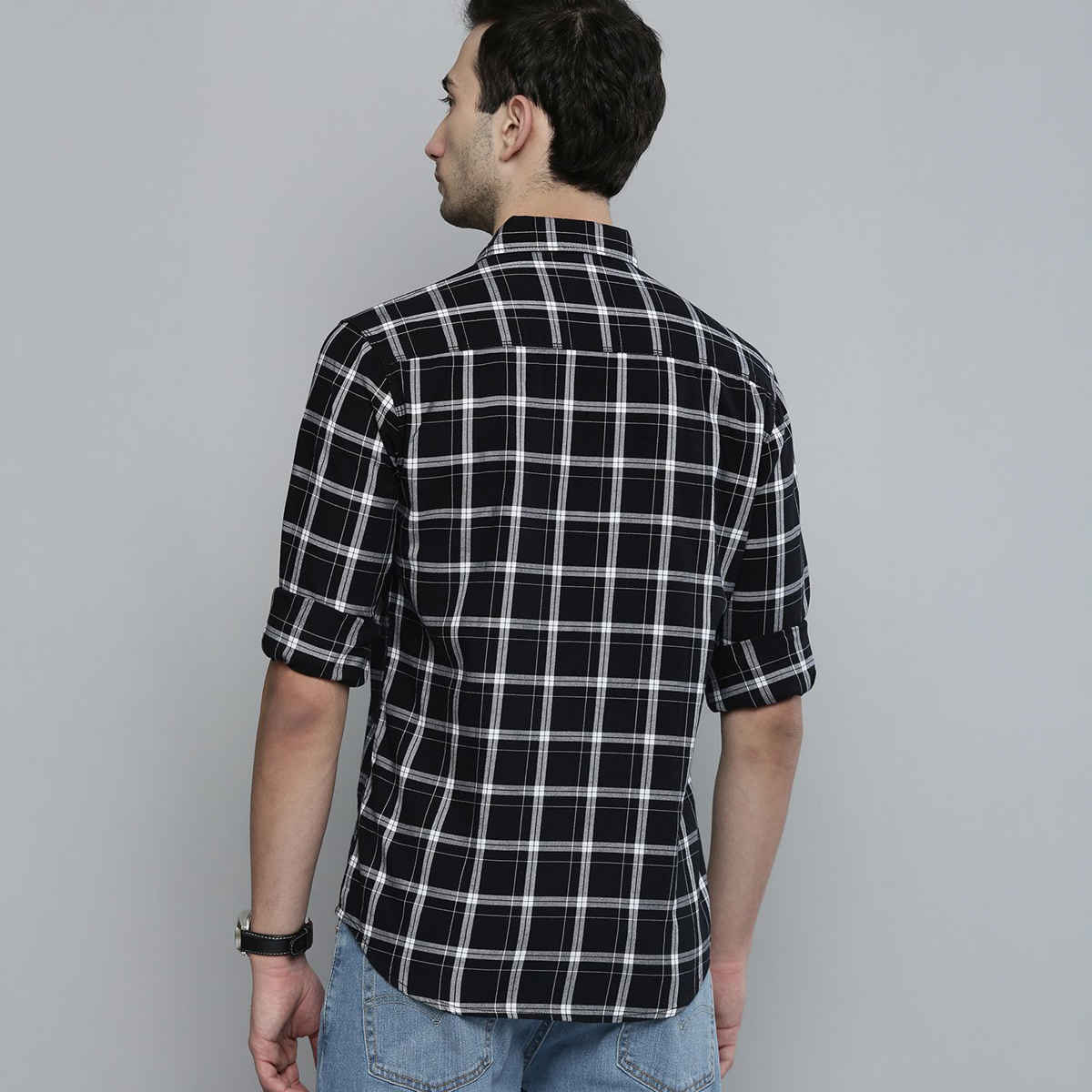 The Indian Garage Co Men's Slim Fit Checkered Casual Shirt | Black - S