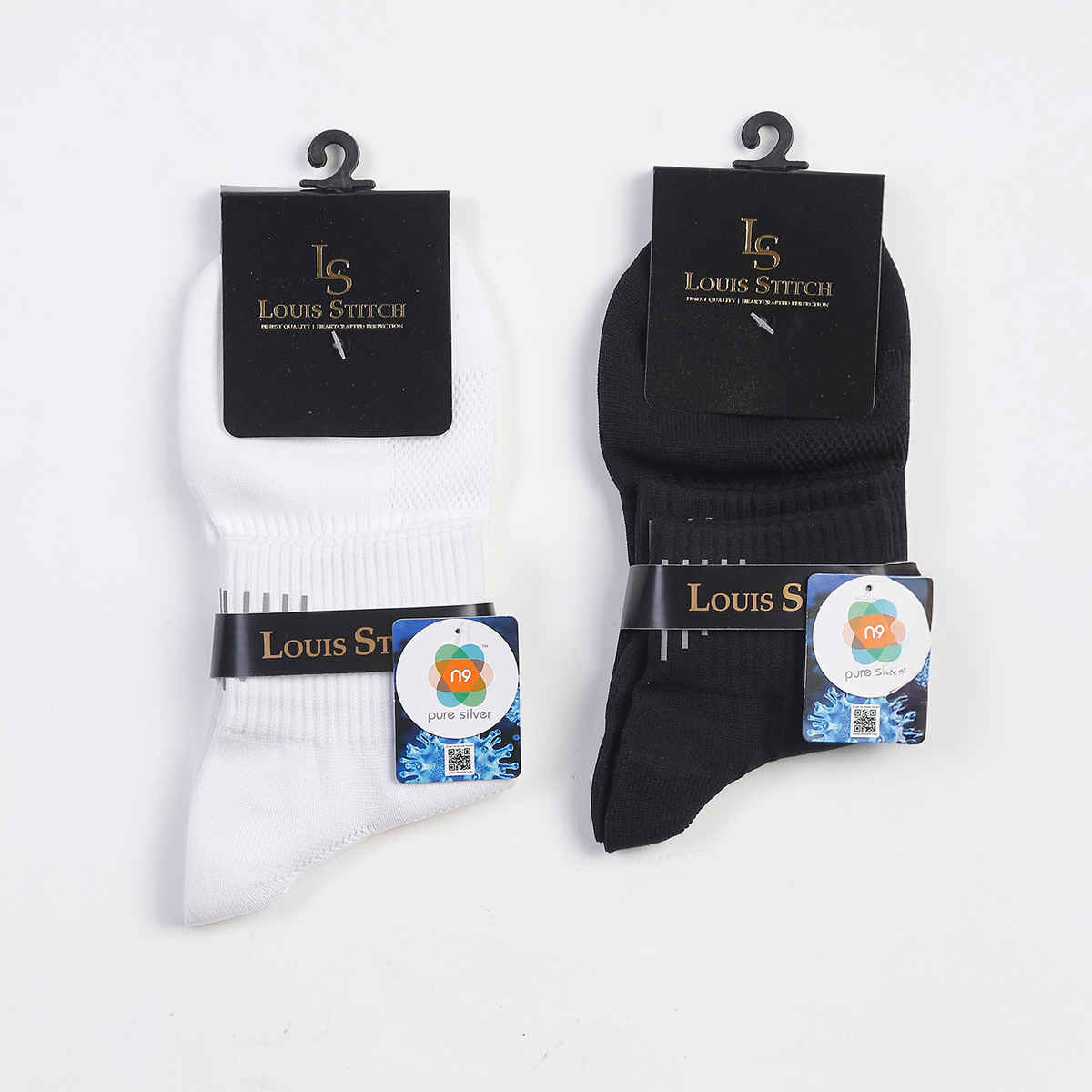 Louis Stitch Men's Cotton Blend Ankle Socks | Black and White - Free Size