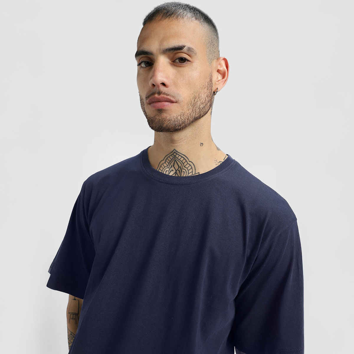 Veirdo Pure Cotton Oversized Fit Round Neck Navy T-Shirt For Men - S
