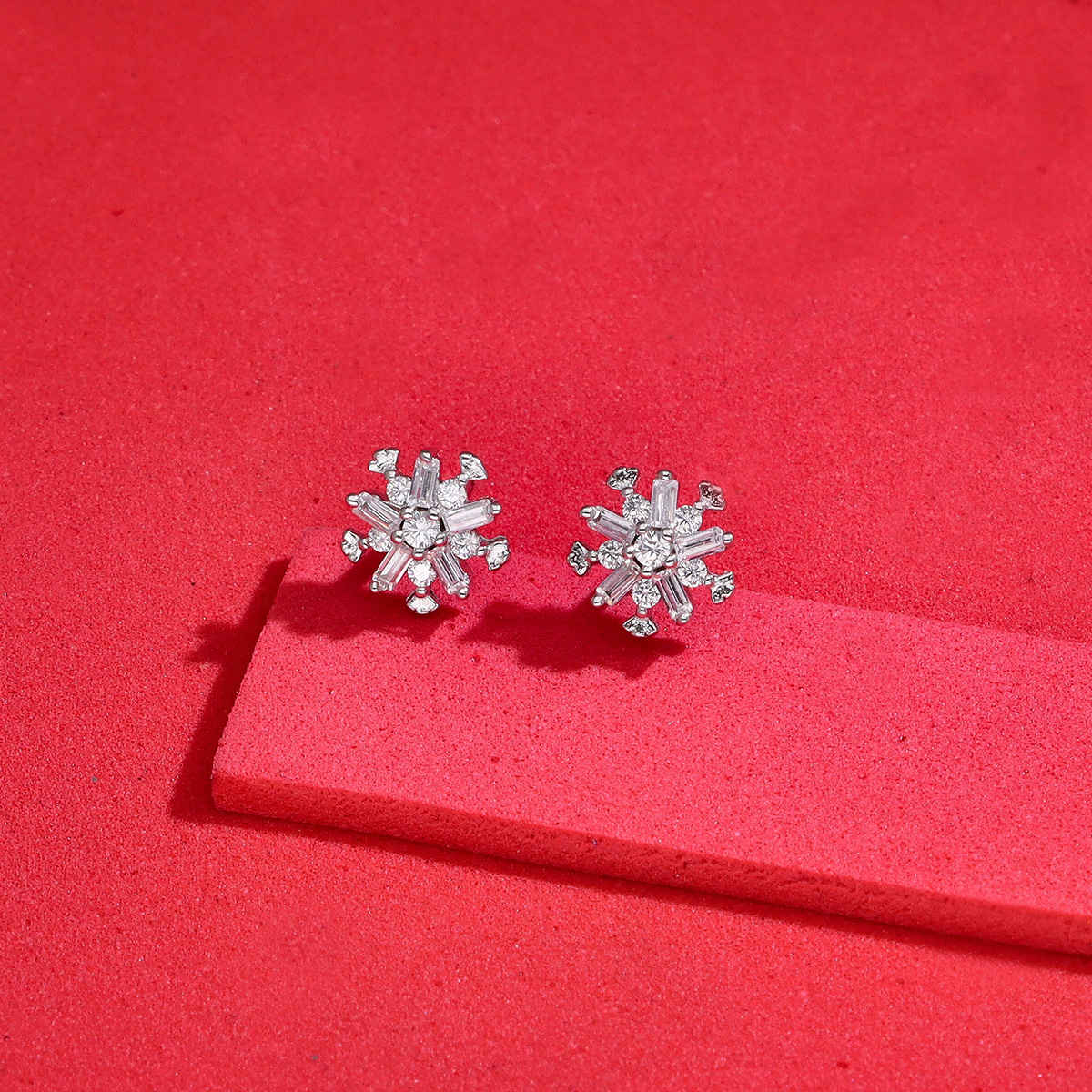 Kai Jewel Silver Snowflake Stud Earrings | ERSD784-S-NA