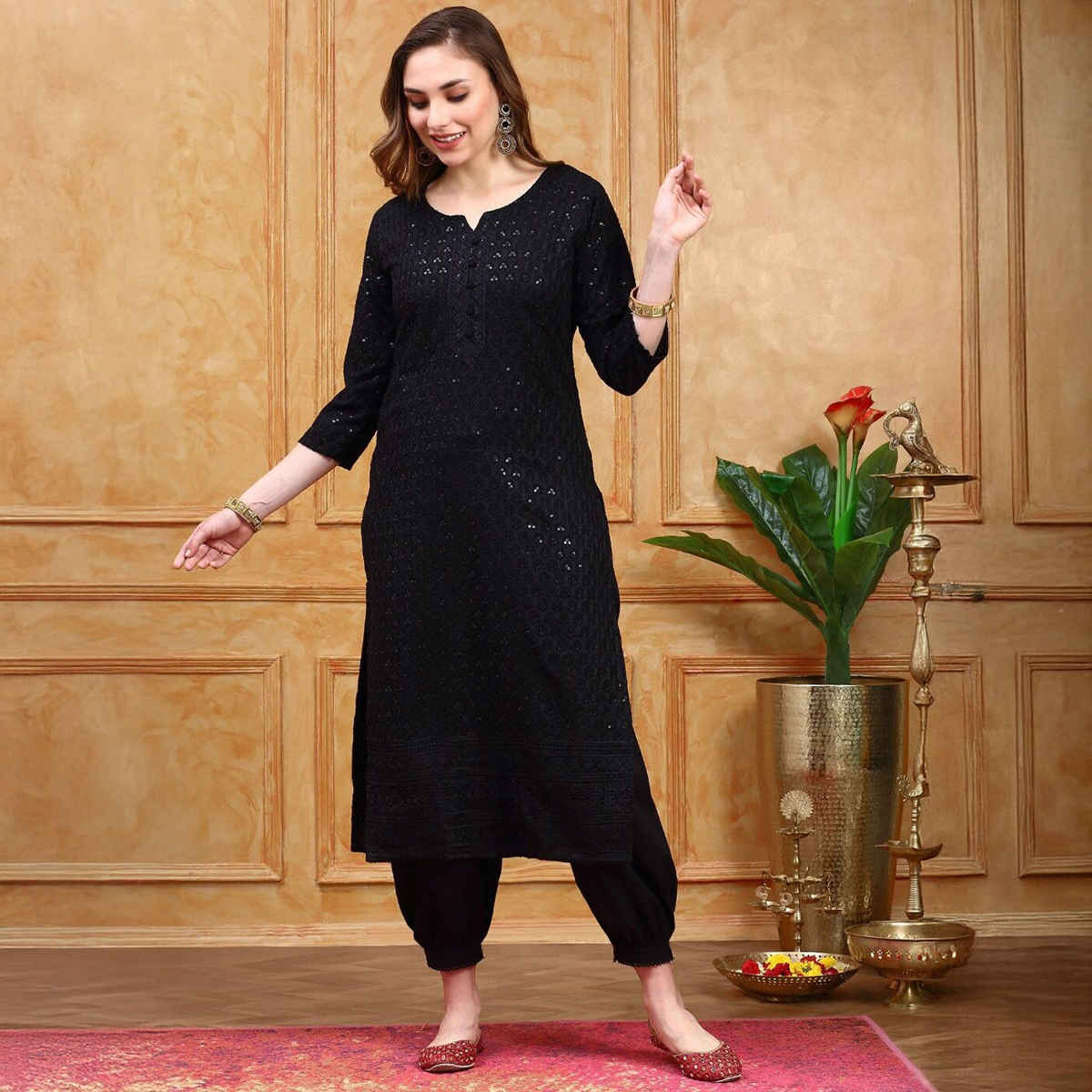 Ishin Women's Kurta | Black - M
