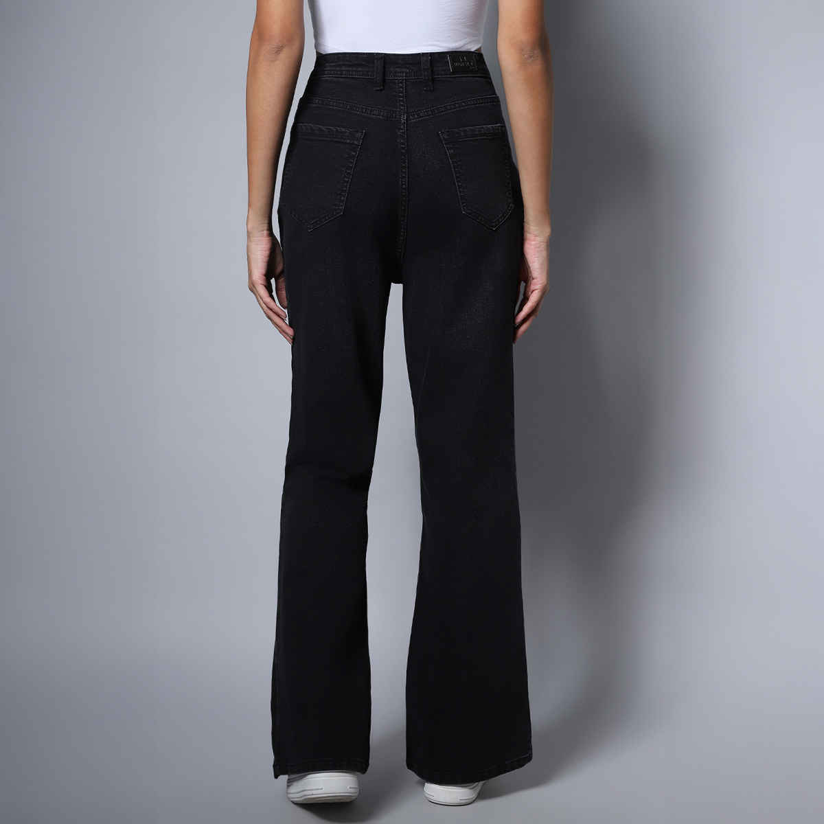 High Star Women Black Stretch Flare Fit Clean Look Jeans (Size-36)