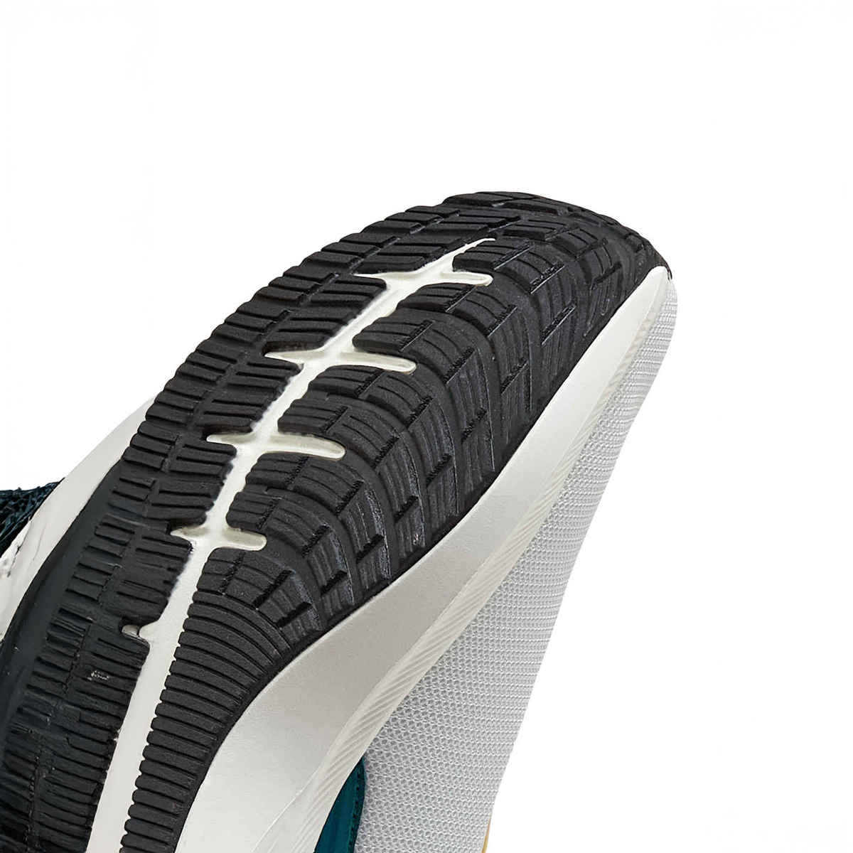 Campus Men's Camp Kripto Running Shoes | White | UK6