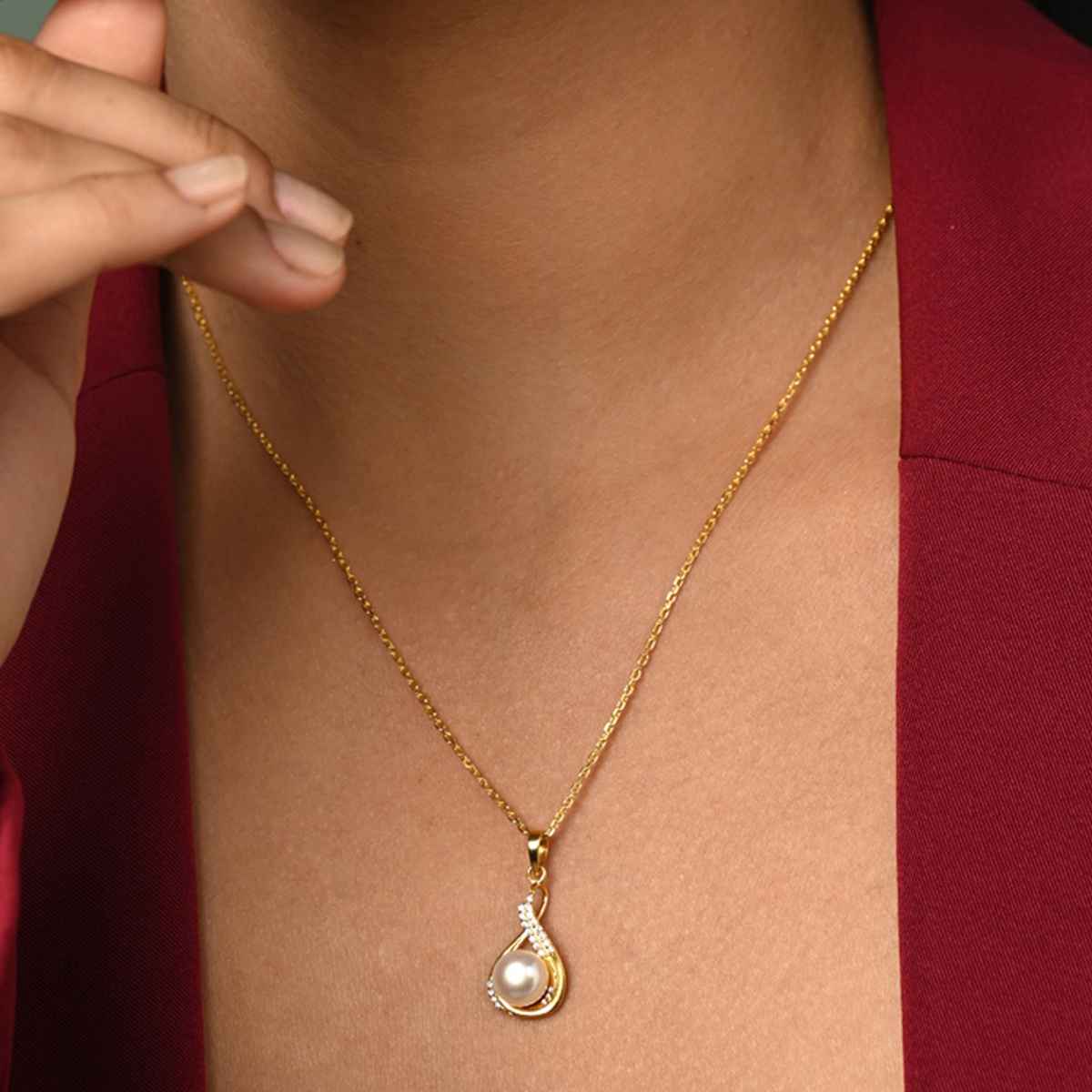 Clara 925 Sterling Silver Esin Real Pearl Pendant Chain Necklace | Gold Plated | Swiss Zirconia