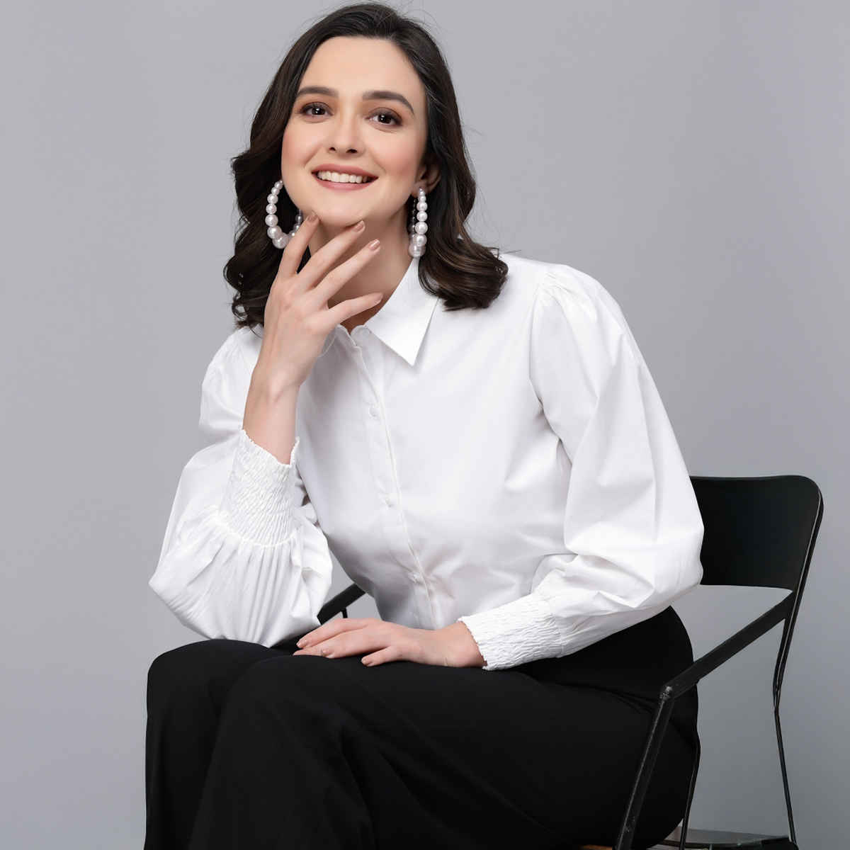 Style Quotient Women White Solid Regular Casual Shirt | M | SS23SQIVANKA - White