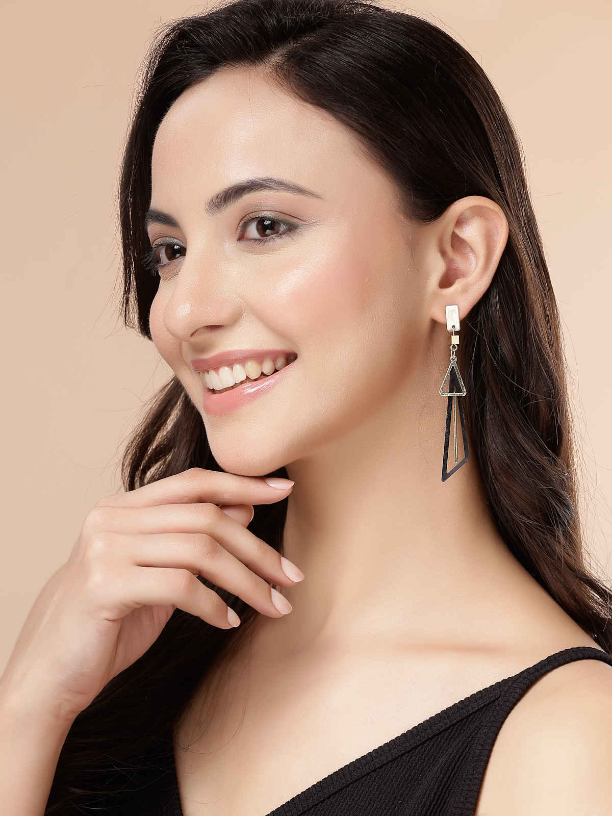 Scintillare By Sukkhi Gold Plated Fancy Long Geometric Dangle Golden Black Earrings For Women