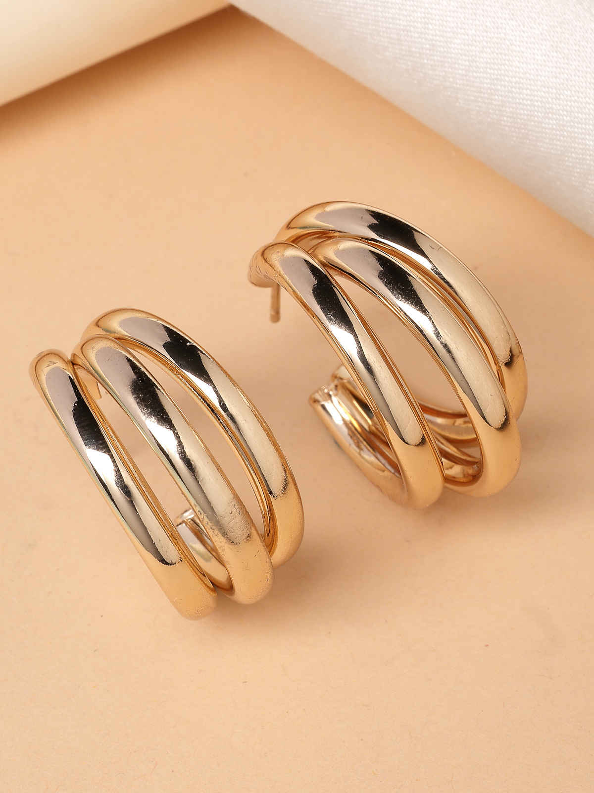 Scintillare By Sukkhi Western Fashionable Gold Plated Half Hoop Earrings For Women | E107256