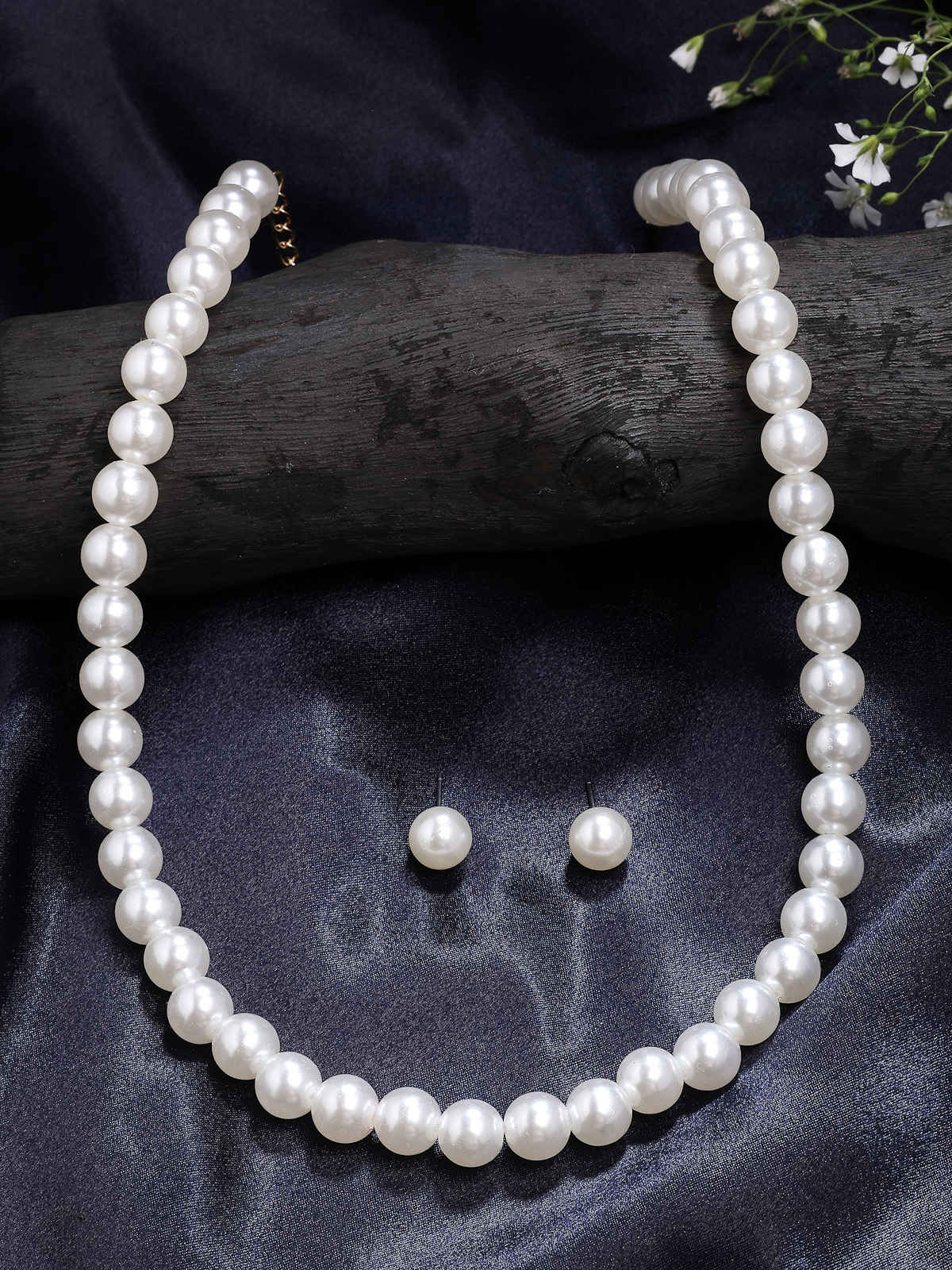 Scintillare By Sukkhi Moti Mala Necklace & Matching Pearl Studs Earring Jewellery Set For Women