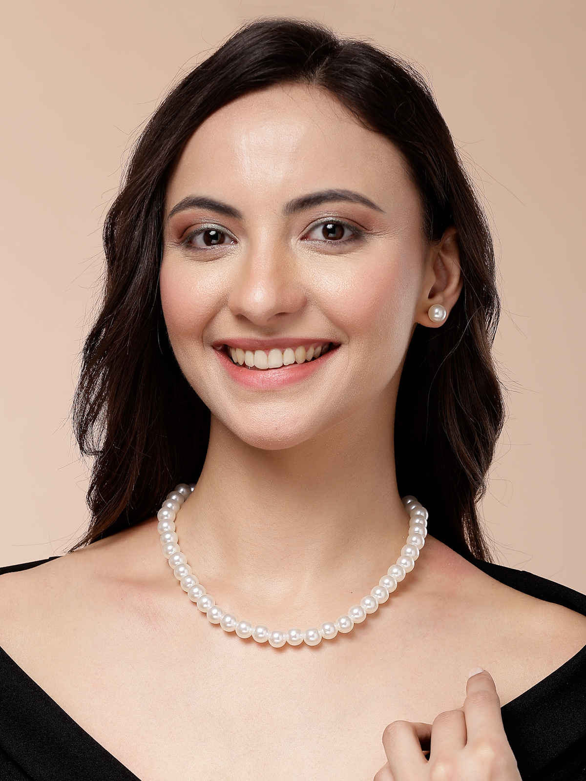 Scintillare By Sukkhi Moti Mala Necklace & Matching Pearl Studs Earring Jewellery Set For Women