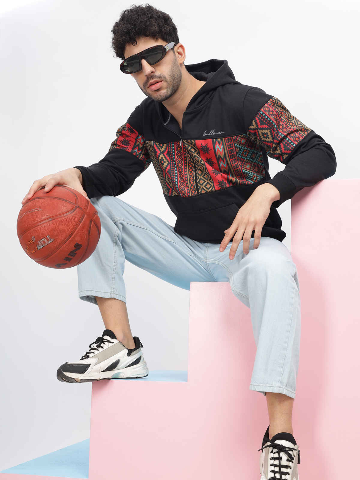 Bullmer Men's Trendy Colourblock Fleece Hooded Neck Regular Hoodie Sweatshirt | Black - L