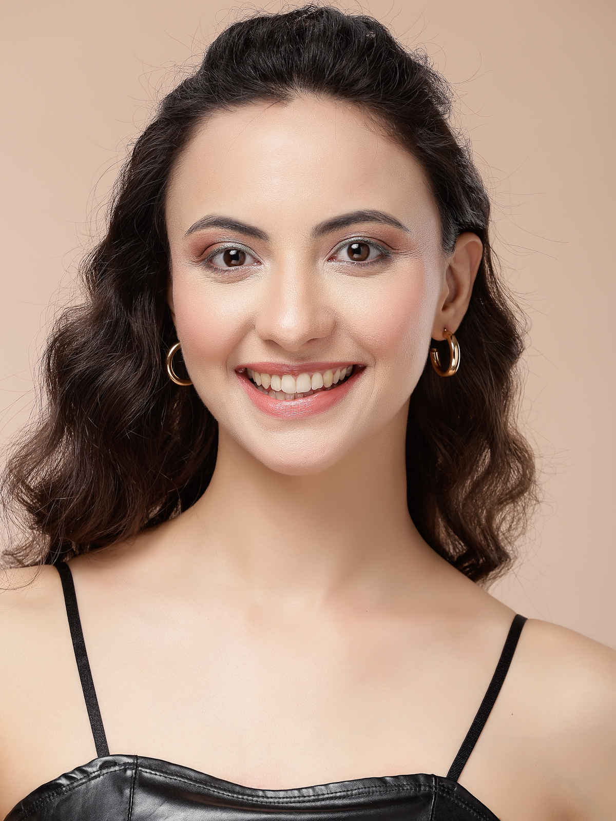 Scintillare By Sukkhi Stylish Gold Plated Pearls Trendy Hoop Combo Earrings For Women | CBE107203