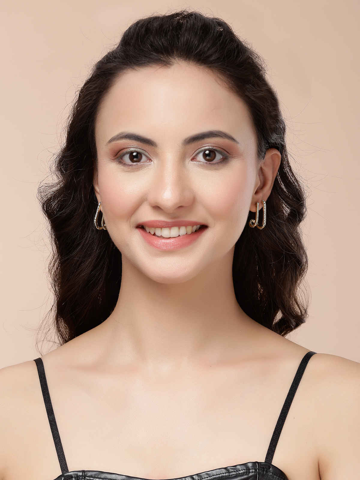 Scintillare By Sukkhi Gold Plated Crystal Diamond Ear Cuff Combo Earrings For Women | CBE107195