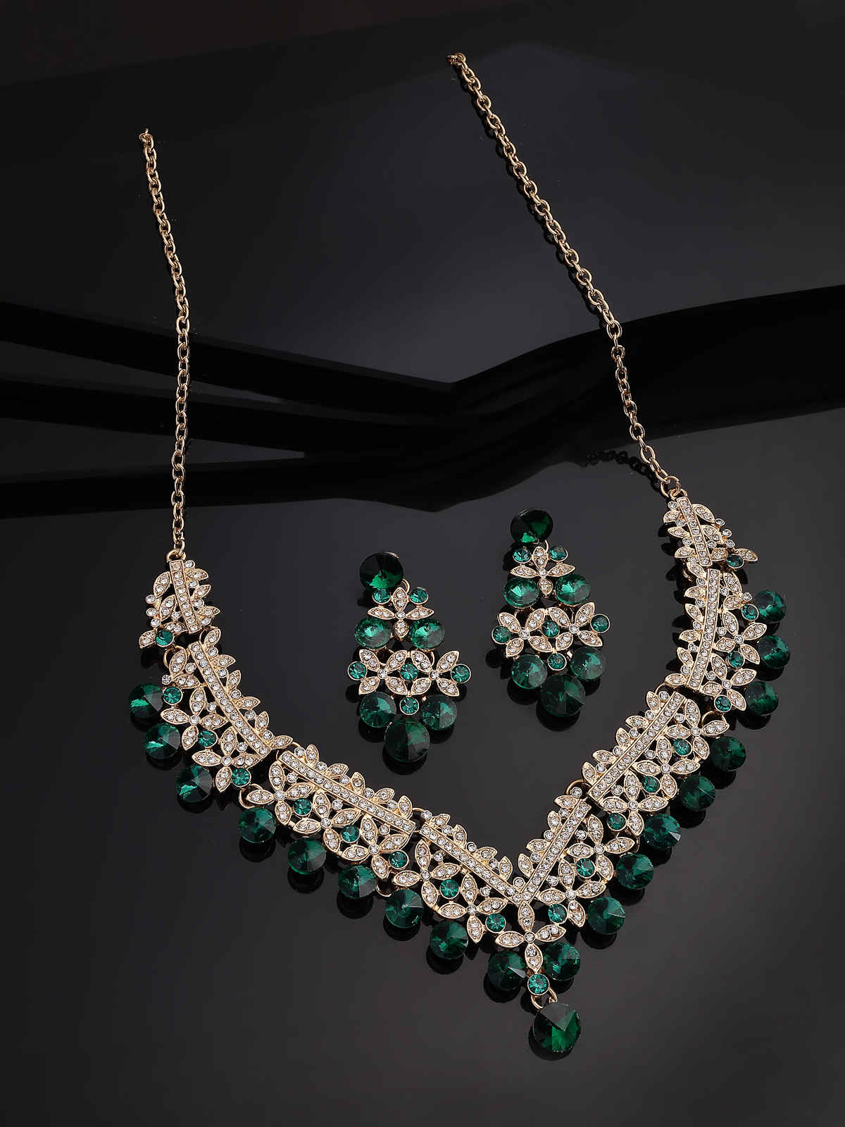 Sukkhi AD Stone Gold Plated Green Choker Necklace & Dangle Earring Jewellery Set For Women|NS107352