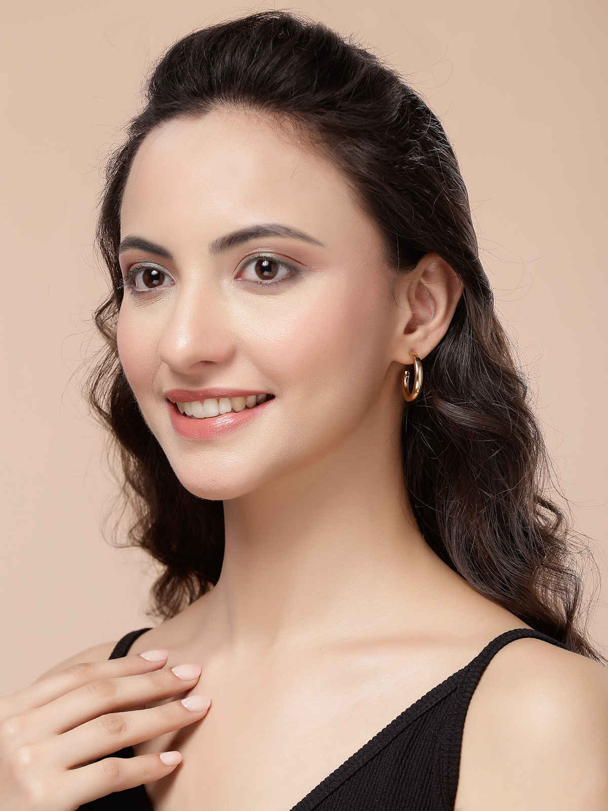 Scintillare By Sukkhi Beautiful Gold Plated Pearls Contemporary Min Hoop Combo Earrings For Women