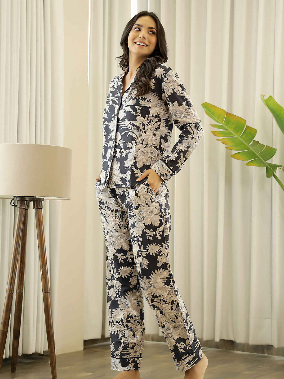 Sanskrutihomes Women's Printed Cotton Night Suit | Black - S