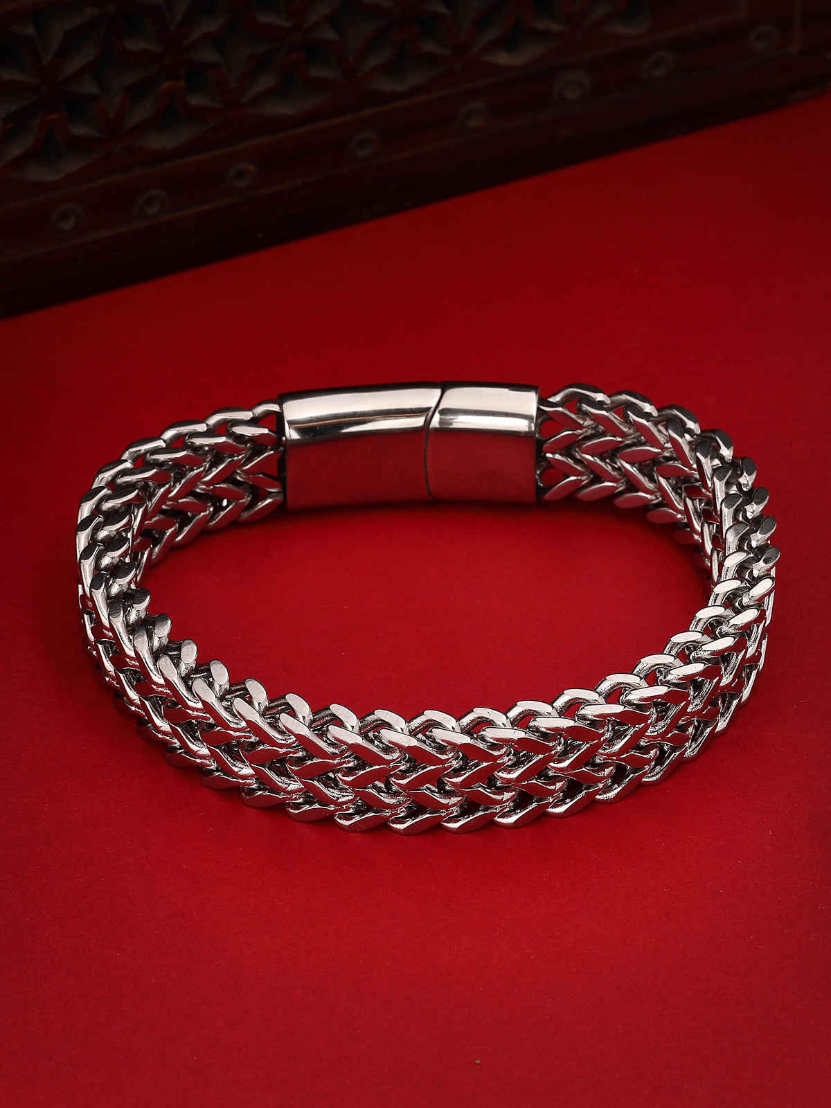 Scintillare By Sukkhi Stainless Steel Rhodium Plated With Link Chain Bracelet Jewellery Men & Boys