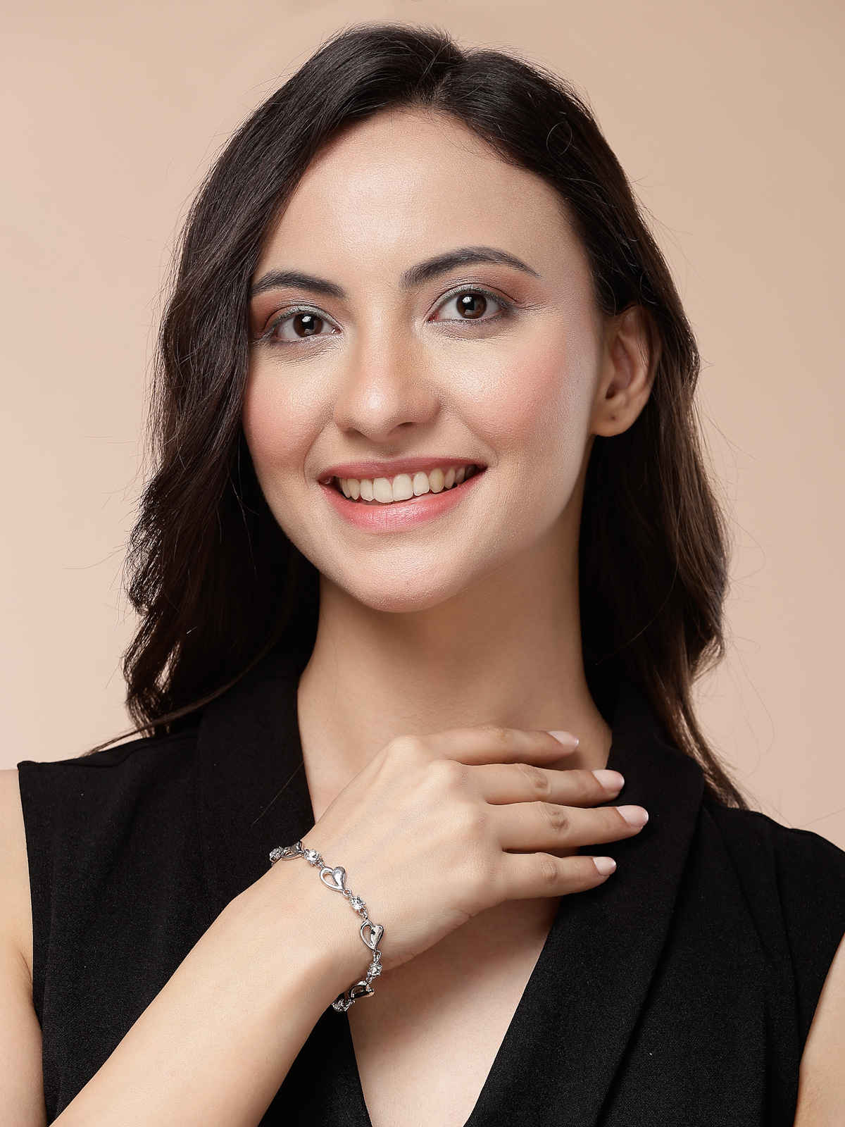 Scintillare By Sukkhi Crystal Stone with Platinum Plated Heart Shaped Bracelet Jewellery For Women