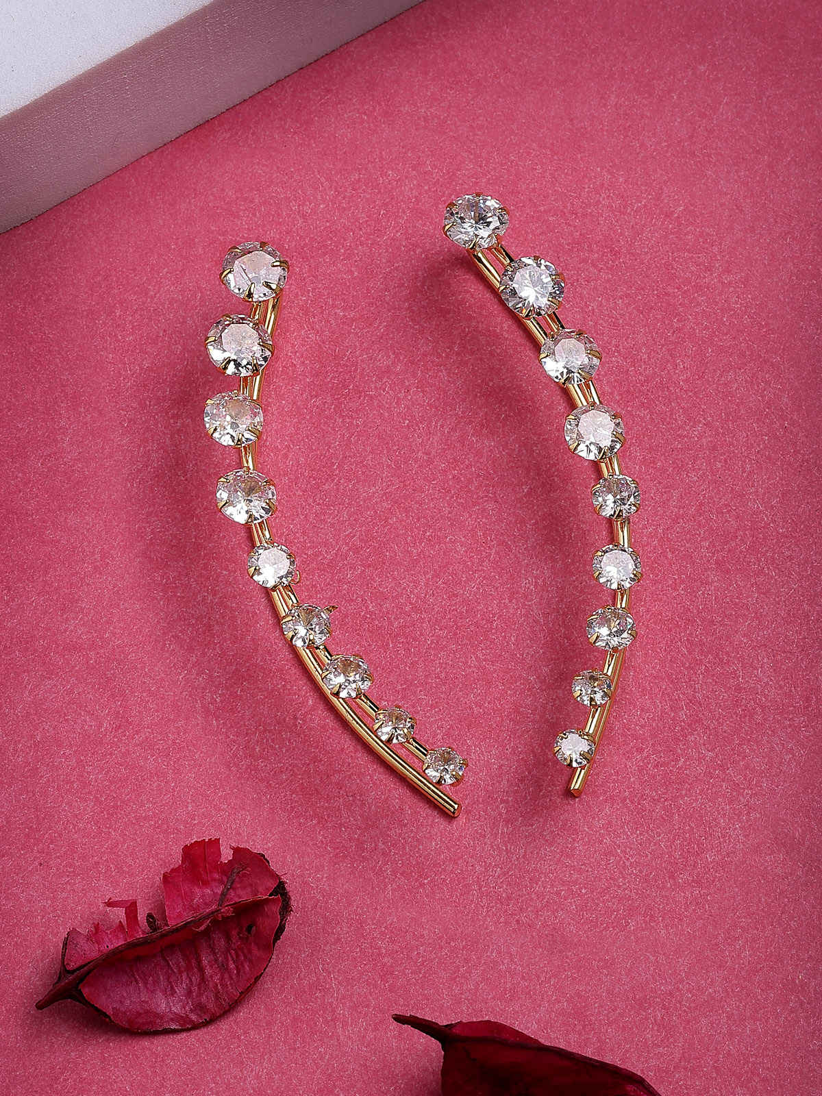 Scintillare By Sukkhi Contemporary Embellished Light Weighted Ear Cuff Earring For Women | E107240