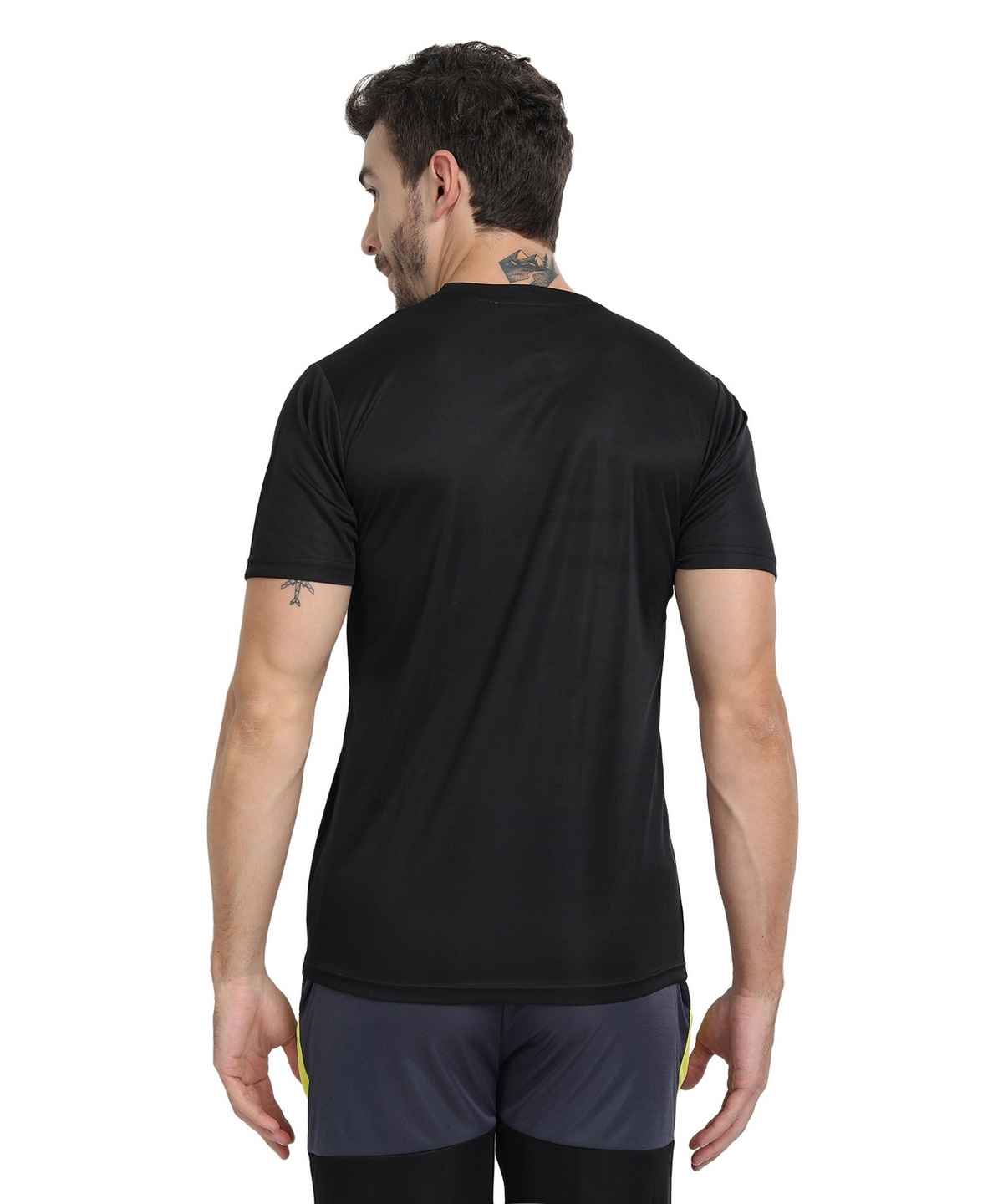 Ftx Men's Solid Round Neck Polyester Half Sleeve Casual T-shirt | Black | M