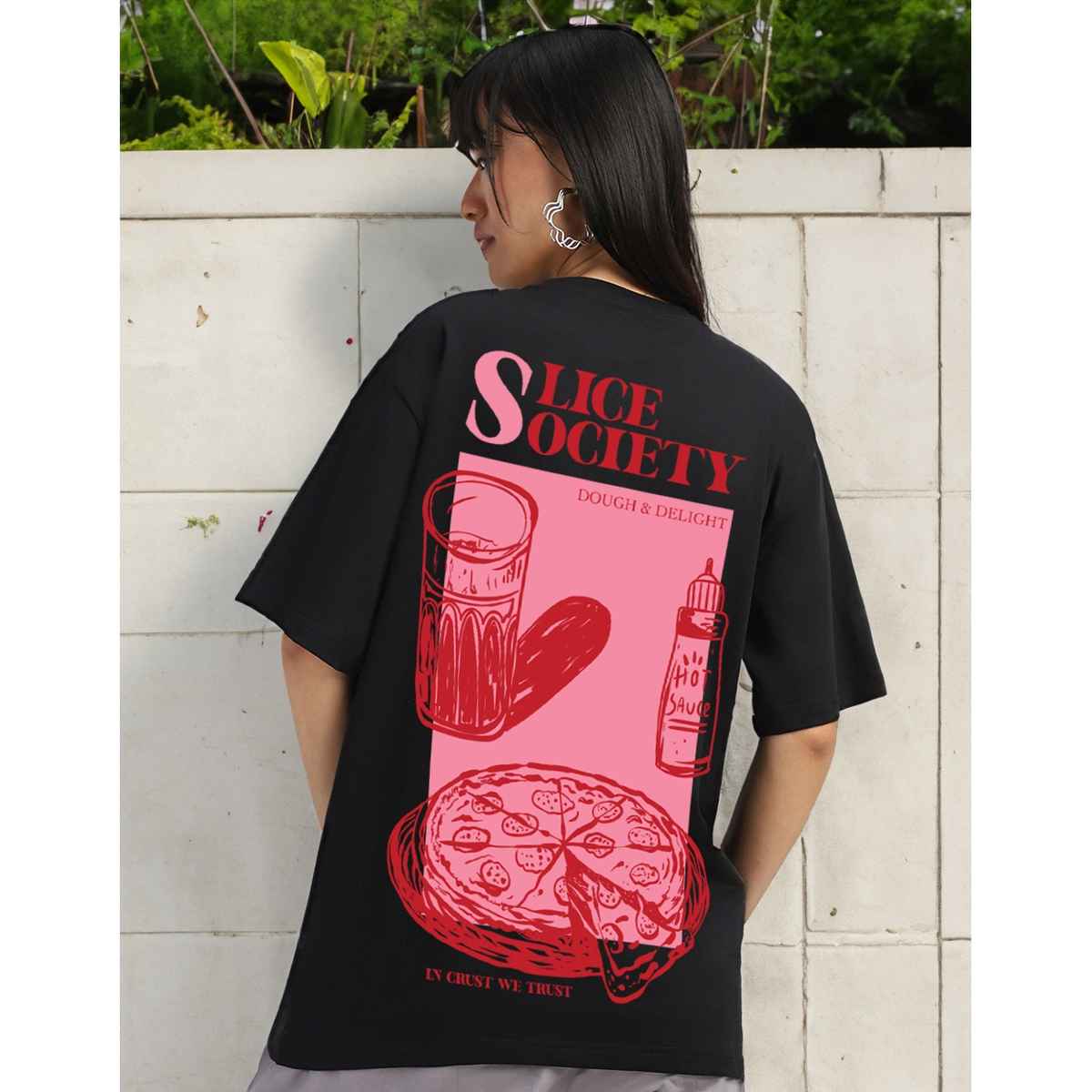 Juneberry Women s Graphic Back Print Black T-shirt - XL