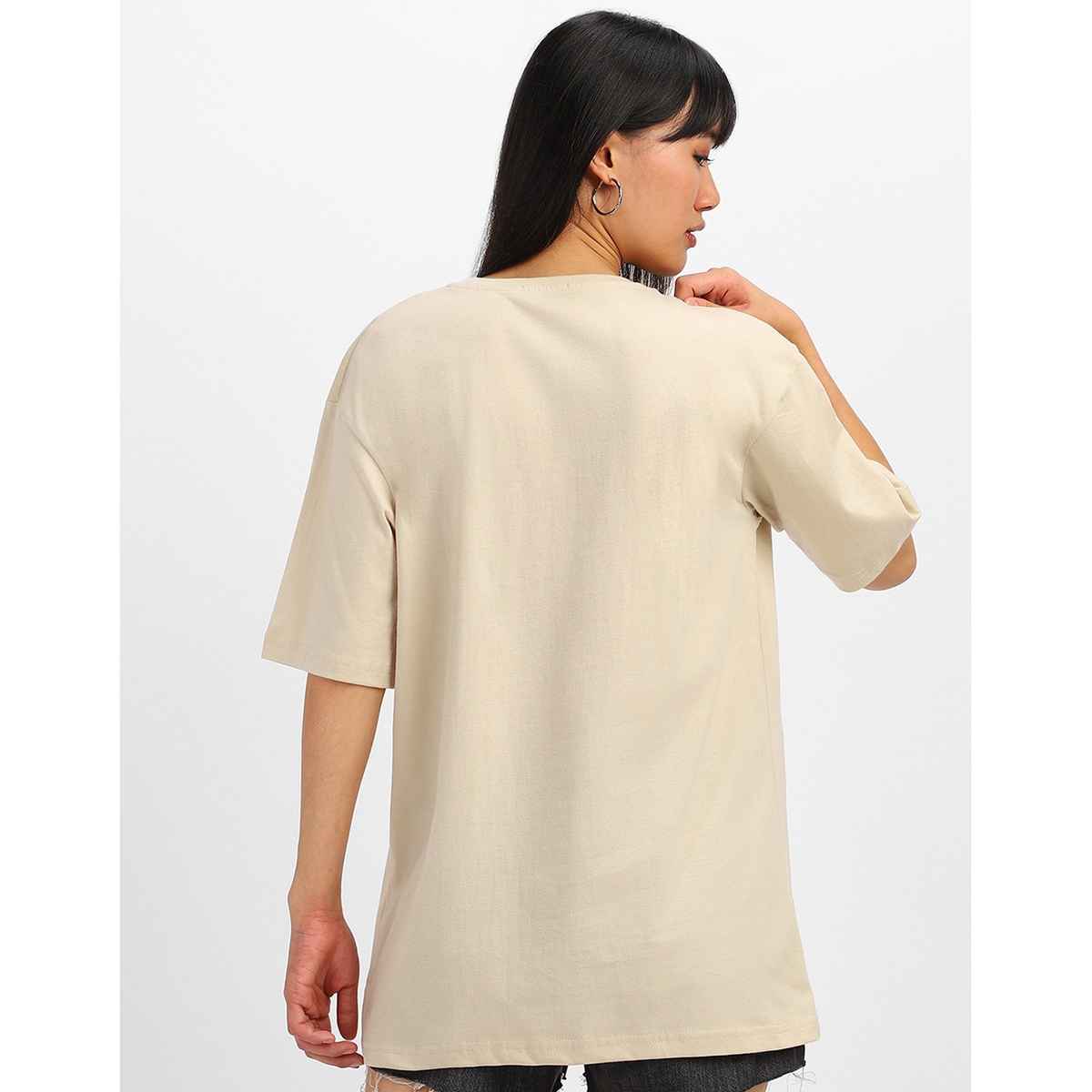 Juneberry Women s Typographic Front Print Swanwhite T-shirt - M