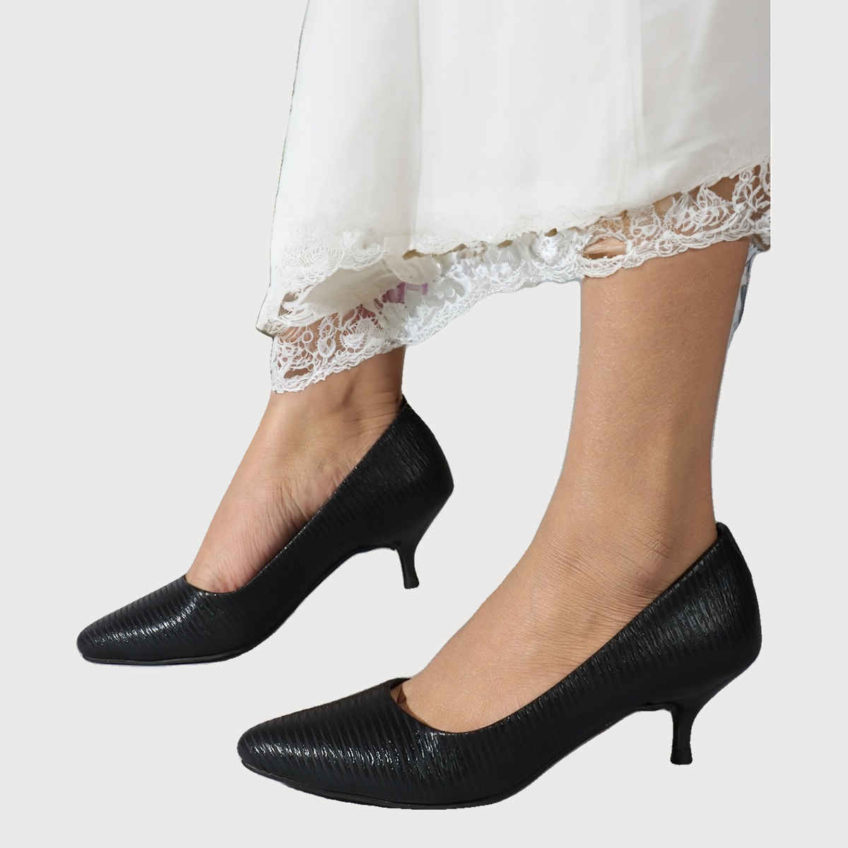 Carlton London Women Heels Sandal - UK5 | Black