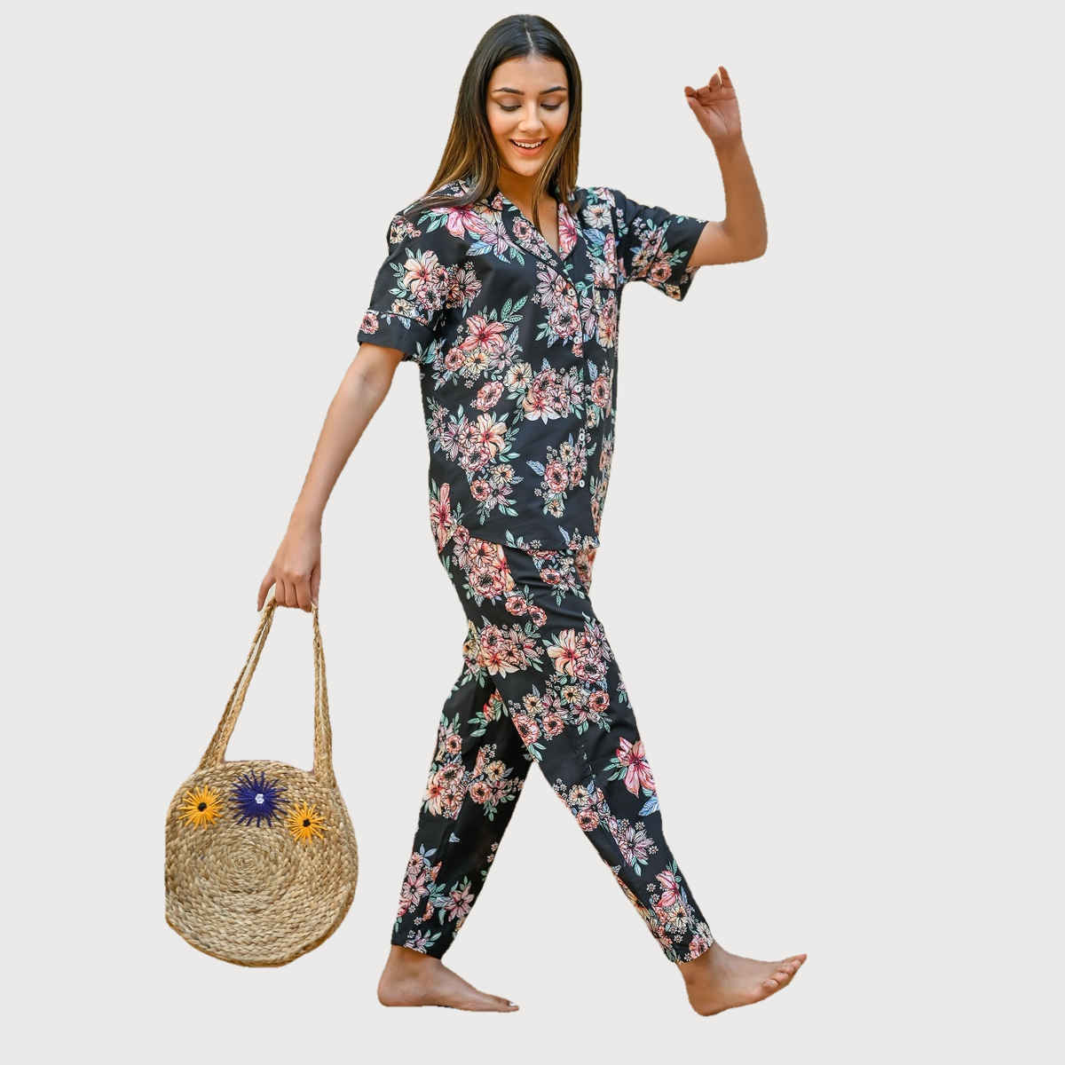 Sanskrutihomes Women Black Pure Cotton Floral Print Pyjama | Set M