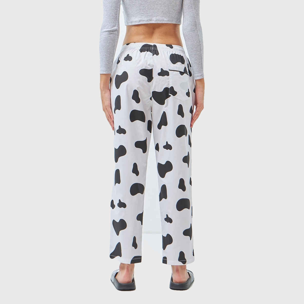 Bewakoof Women's White & Black All Over Printed Pyjamas | M