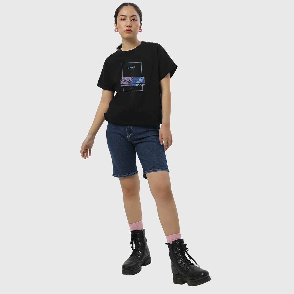 Bewakoof Women's Vibes Graphic Printed Boyfriend T-shirt | Black - L