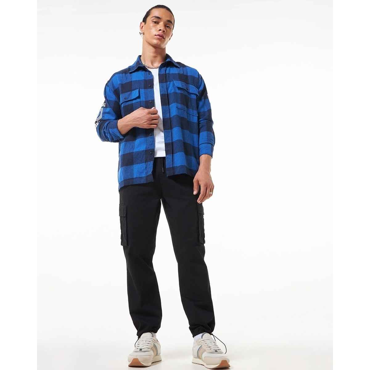 Bewakoof Men's Oversized Cargo Parachute Pants | Black - 32