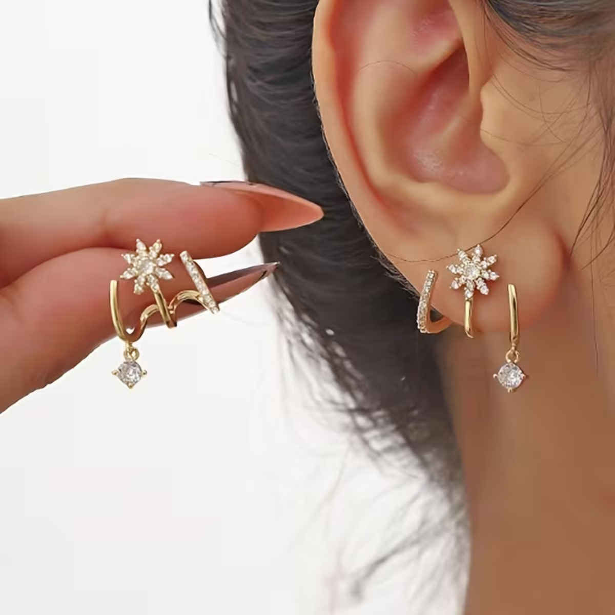 BeautyNX Icy Star Crawler stud Earrings | Gold | BNX-EAR-0014