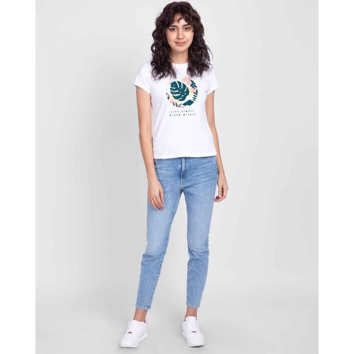 Bewakoof Women's Bloom Wildly Graphic Printed Slim Fit T-shirt | White - M
