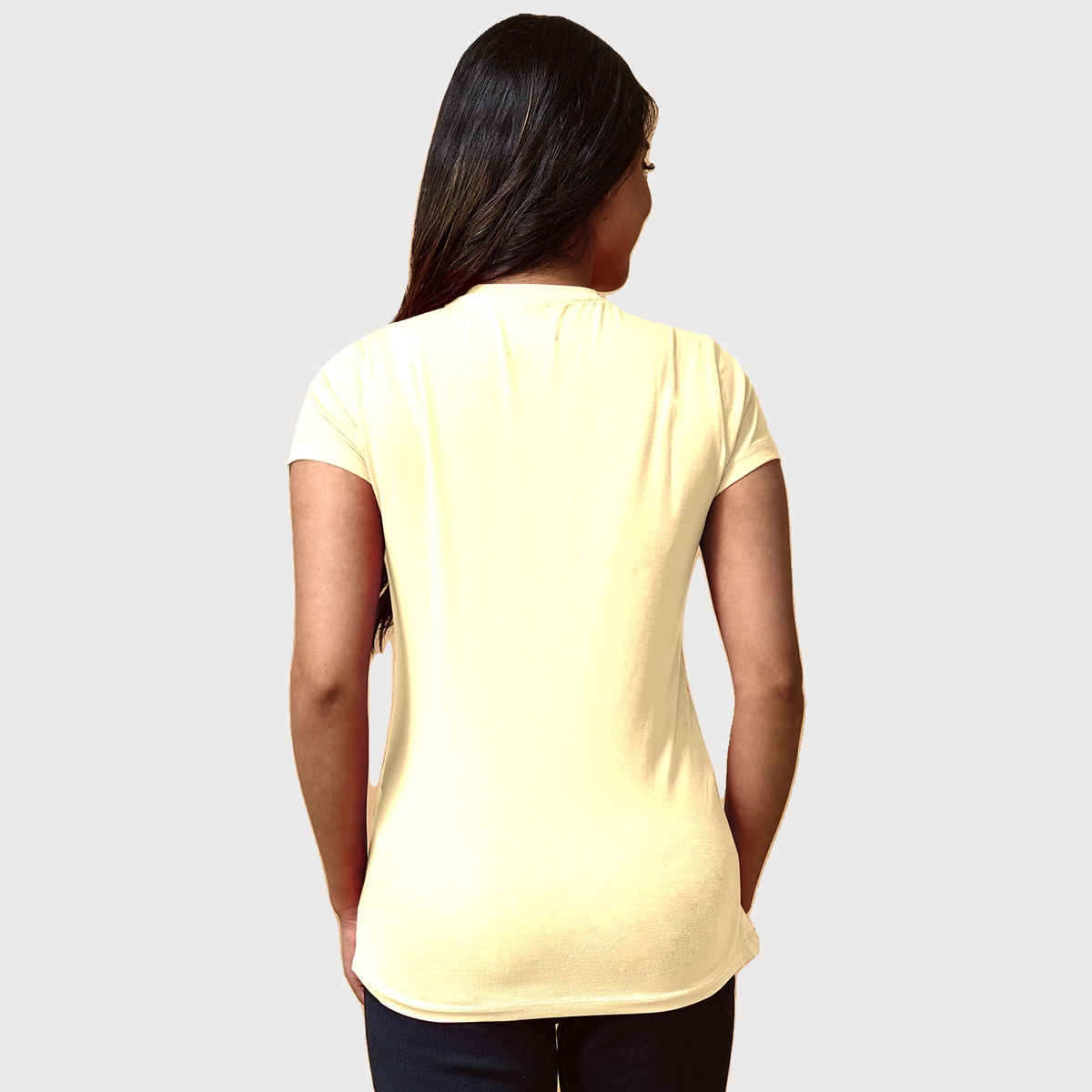 Lyra Women's T-shirt Round Neck | Banana - S
