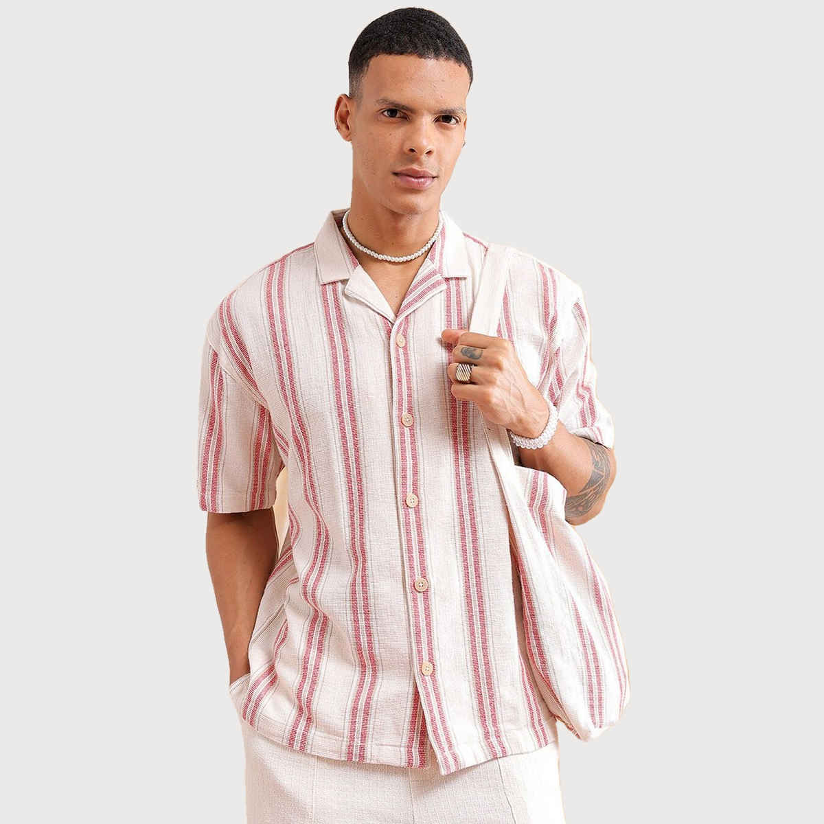 The Indian Garage Co Men's Relaxed Fit Striped Resort Half Sleeve Shirt | Cream - M