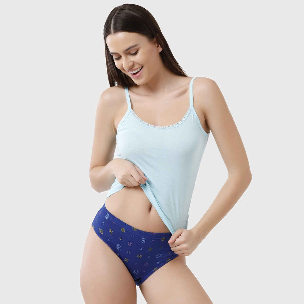 Amul Comfy Pack Of 4 Women Hipster Multicolor Panty | Multicolor - 105