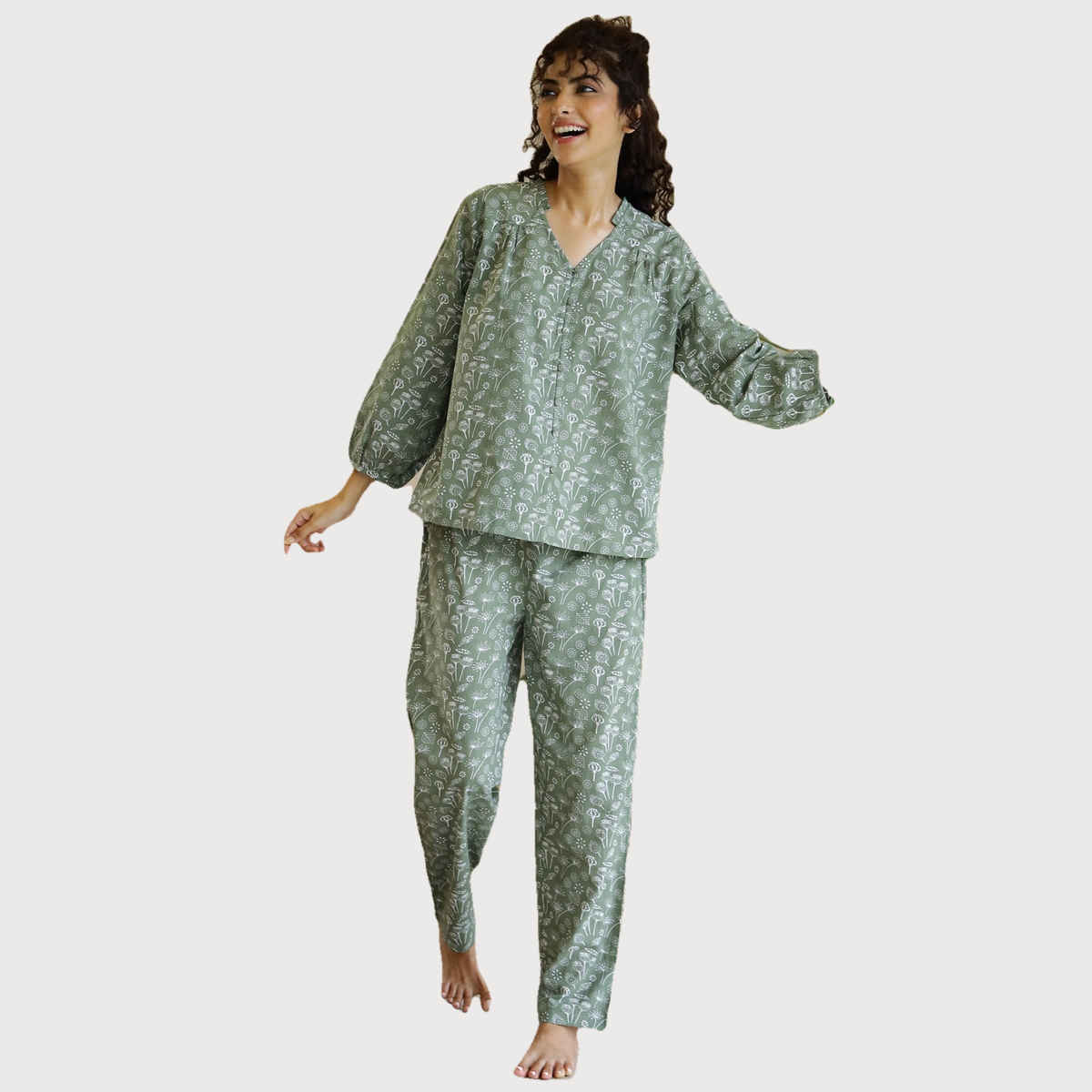 Sanskrutihomes Women Green Printed Night Suit SE-NSP-701 | L