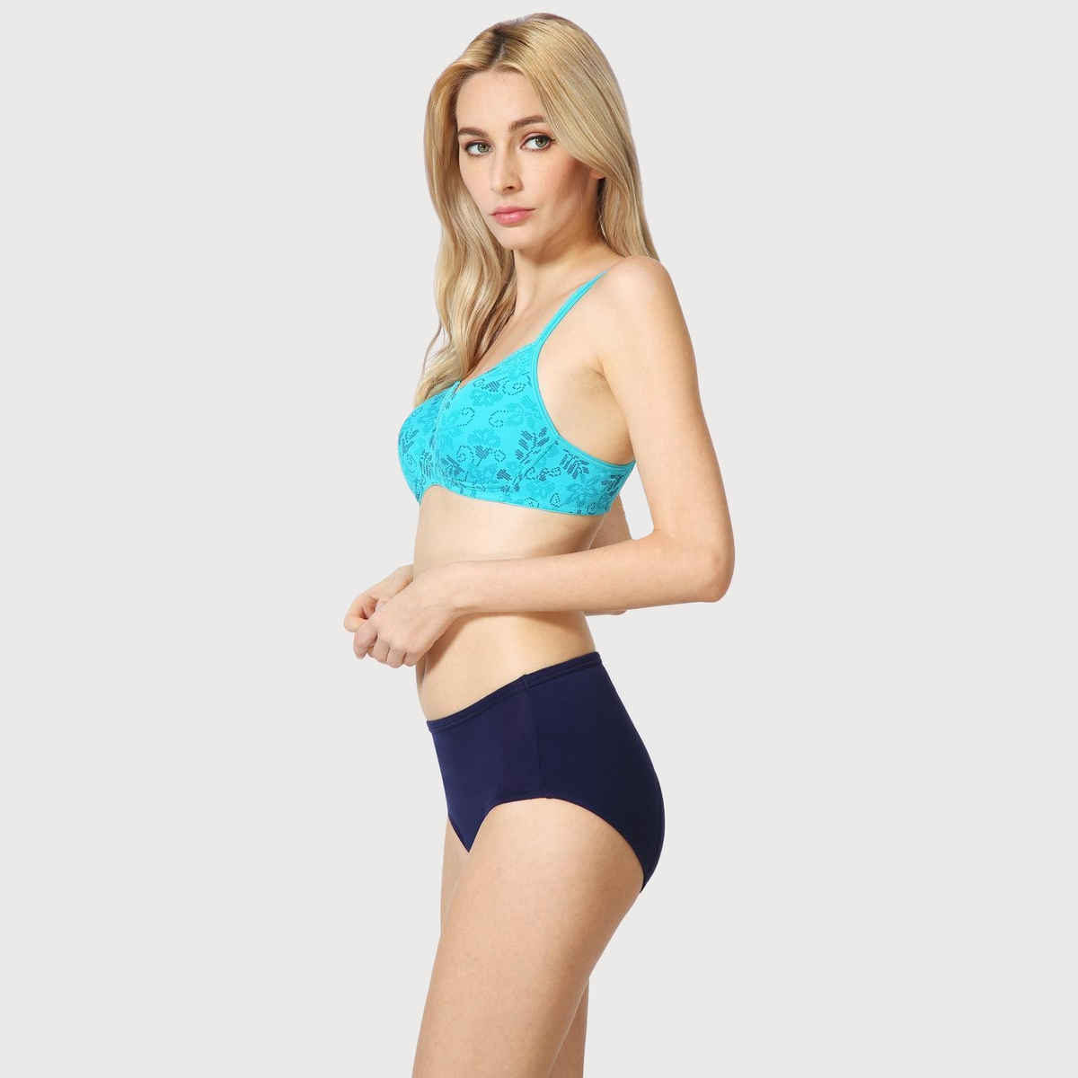 Van Heusen Women Navy Solid Anti Bacterial High Absorbance Stay Dry Period Panty - L