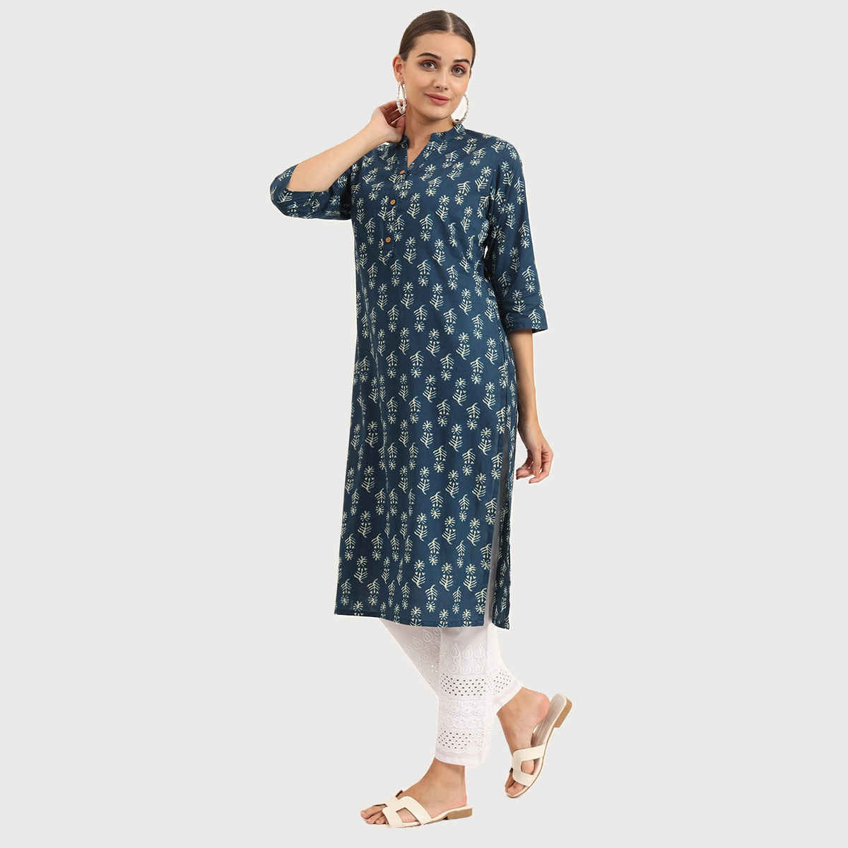 Divena Women s Blue Floral Print Pure Cotton Straight Kurta | DK2133 | L