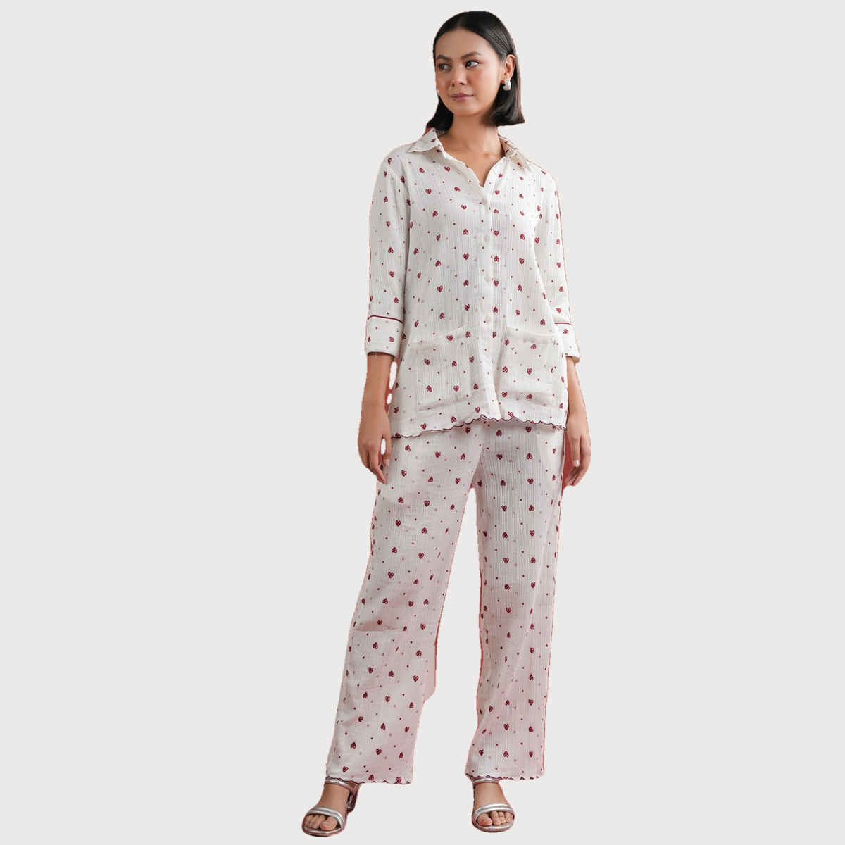 Sanskruti Homes Women's Valentine Special White Heart Printed Cotton Night Suit Set | Se-nsp-844 | S