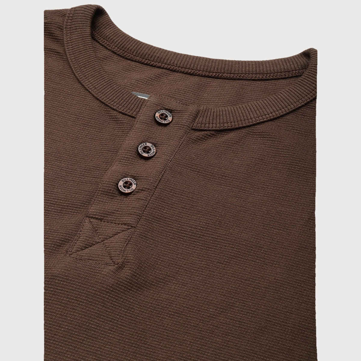 Dillinger Men's Henley Neck Honeycomb Structure T-shirt | Brown - M